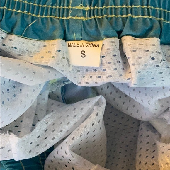 Boys swim trunks - Picture 3 of 4